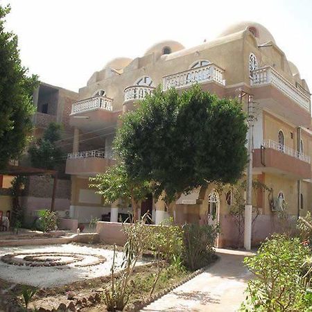 Luxor Light Retreat酒店 外观 照片